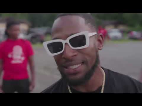 Smokeone Teezy  "First day out"