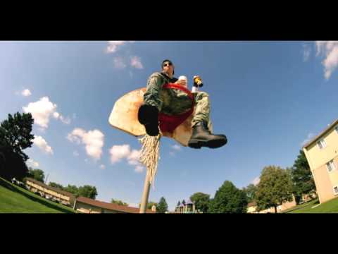 Lil Johnnie - "Greezy" (Prod. by Milla) (Official Music Video)