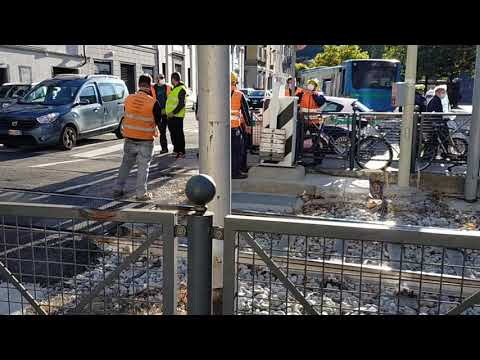 COMO, ALTRO GUAIO AL PASSAGGIO A LIVELLO: IL VENTO "BLOCCA" LA SBARRA