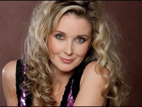 Lara (Bianca Fuchs) - Joe fährt Taxi / Tolles Lied 2004 (Hübsche Sängerin aus Österreich) Fan Video