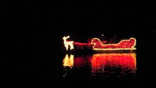 preview picture of video 'Astor Christmas Boat Parade 2014'
