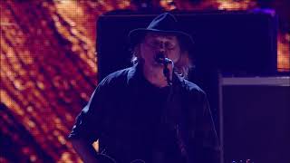 Neil Young &amp; Promise of the Real - Field of Opportunity (Live at Farm Aid 2018)
