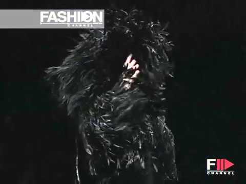 "Antonio Berardi" Autumn Winter 2003 2004 Milan 3 of 3 Pret a Porter Woman by FashionChannel