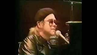 Elton John - Philadelphia Freedom (Live at Wembley Empire Pool 1977)