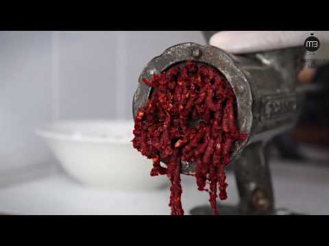 Comment se prépare une harissa traditionnelle ? - Copyright © mangeonsbien.com