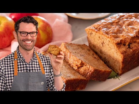 How to Bake Moist and Flavorful Apple Bread at Home
