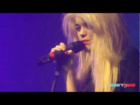 Sky Ferreira - Traces (live @ MTV Push + CK One São Paulo Party)