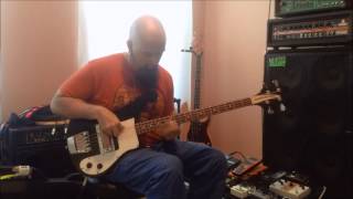 Video thumbnail for 73 Rickenbacker 4000 by PinkbassmanMusic