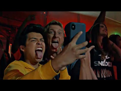 Miguel's moves his foot  | COBRA KAI SEASON 3 |