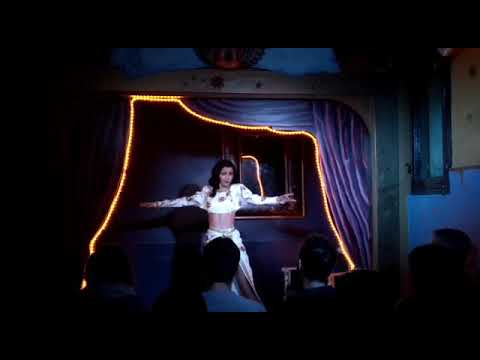 "Amado Mío" homenaje a Gilda por Evil Eva Burlesque