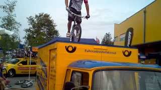 preview picture of video 'BIKE Market - Die Max Schrom MTB-Trial-Show'