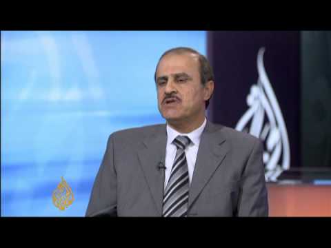 Medical consultant fields questions on H1N1 virus - 1 May 09