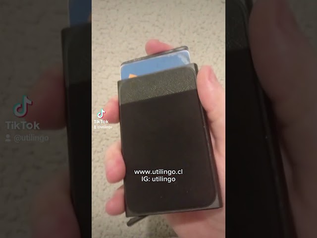 Vídeo relacionado con 3 Tarjetas Anti RFID/NFC Protector de Tarjetas de crédito sin Contacto, 1 es Suficiente, di adiós a Las fundias, la Billetera Queda Completamente protegida. Bloqueo de Tarjeta, Protección Billetera