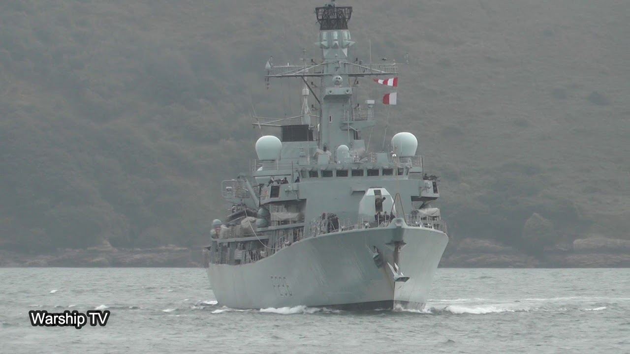 HMS MONTROSE F236 ENTERS DEVONPORT NAVAL BASE AT TINSIDE POOL, PLYMOUTH HOE - 30th July 2018