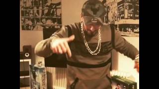 Hörprobe von CAPO " pagare para money"