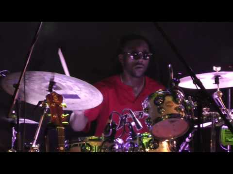 STANLEY CLARKE  BAND  -  CLIP 6