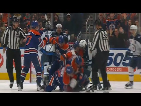 🔥Tempers Flare🔥 As Oilers Pound Jets