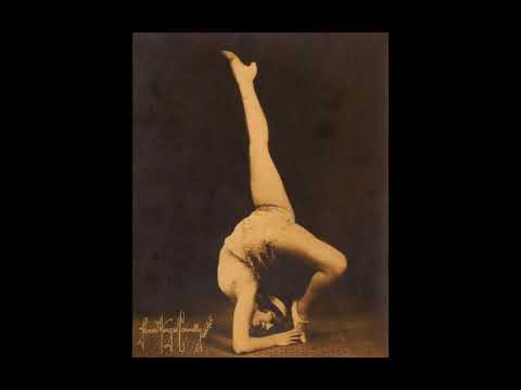 Feelin' No Pain - Red Nichols & His Five Pennies (Miff Mole, Adrian Rollini, Pee Wee Russell)