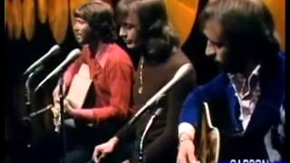 Living in Chicago-Bee Gees