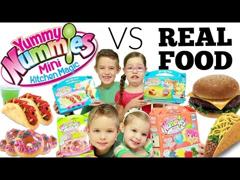 😂Yummy Nummies VS REAL FOOD Challenge🍔