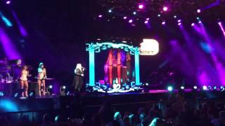 Ednita Nazario ( Eras Uno Más) KQ Live Concert