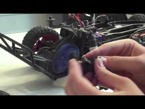 How to change you rear hub carrier on a Traxxas Slash