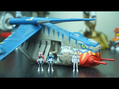 Micro Galaxy Squadron Tiger Shark Republic LAAT Gunship (Muunilinst 10) Unboxing Review [Jazwares]