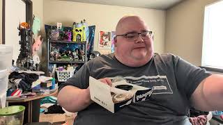 Royce Tries Culver's Fried Pickle Pub Burger