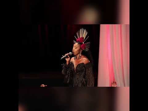 Transition-samantha mogwe performance at the BW president concert