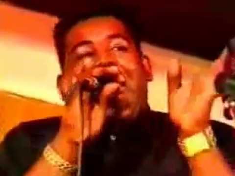 Arsenal Fan TV host Robbie singing Reggae l I really Admire His Talent And Desire