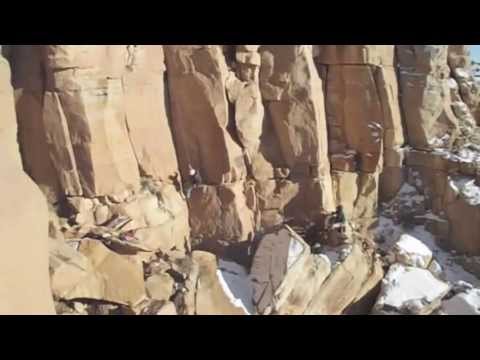 $itting Under Gold Mind$ - Hostylez 2012