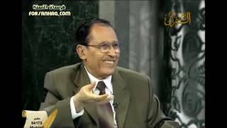 لمسات بيانية { وآية لهم الأرض الميتة أحييناها وأخرجنا منها حبا فمنه يأكلون } image