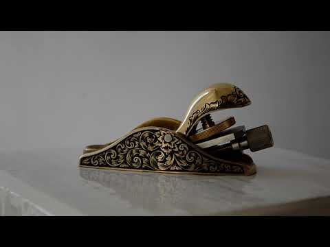 Lie-Nielsen Violin Maker's Block Plane #101 / Engraved by Mikhail Davydov