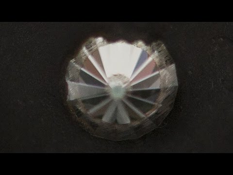 Nový diamant prořízne i ultrapevné materiály