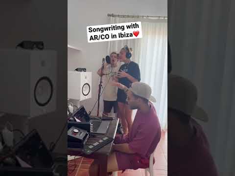 Songwriting in Ibiza #edm #producer #shorts