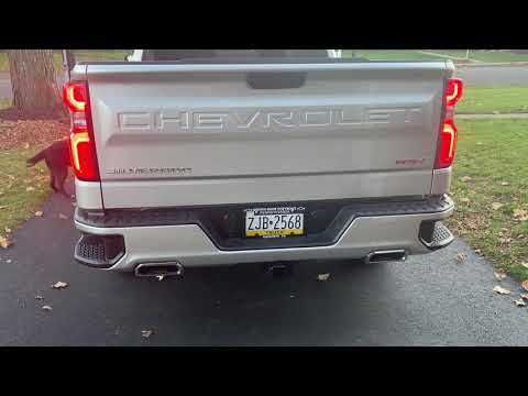 2021 Silverado RST 6.2L with GM Performance Package start up and light revving.