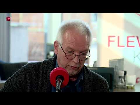 Als vliegveld Lelystad niet doorgaat: defensie of treinstation