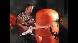 Spectacle de lancement du CD 'Ce soir on fête l'Halloween' par Art Richard