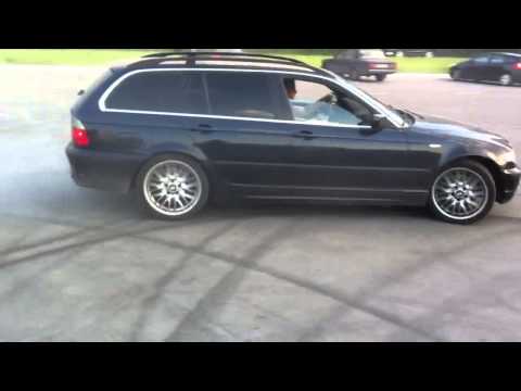 BMW E46 330i Touring donuts #3