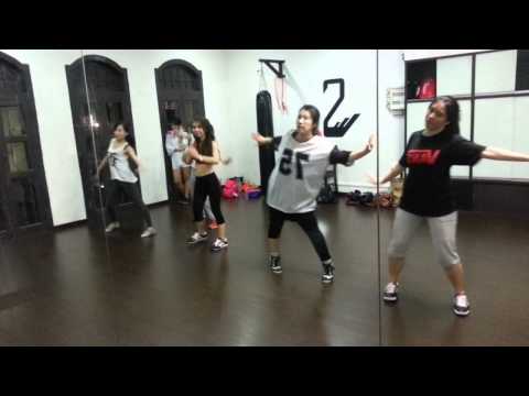 [Class] Cover " F(x) - Rum pum pum"  group 2