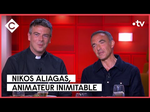 Nikos Aliagas et Père Matthieu - C à Vous - 10/03/2023
