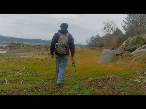 Early Winter Bass Fishing and Scouting from the Banks of Folsom Lake
