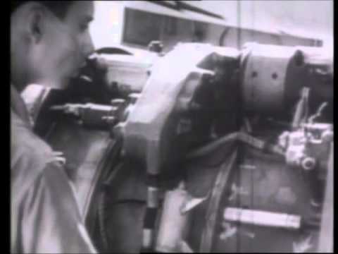 Düsenstrahlflugzeug Messerschmitt ME 262( Doku deutsch)