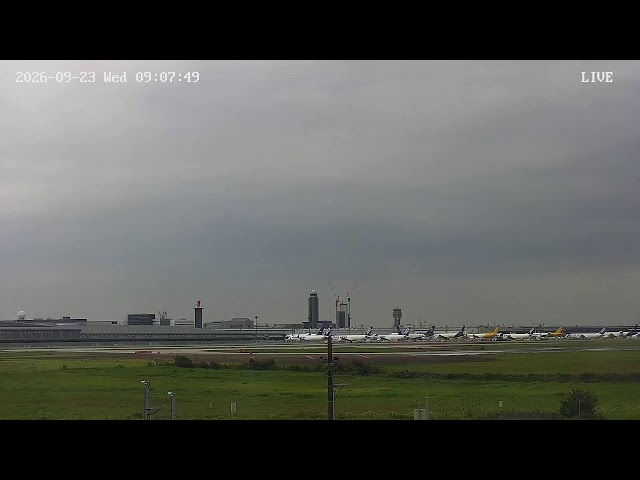 成田空港（さくらの山から）