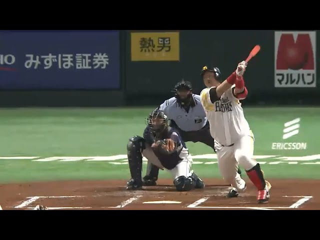 【1回裏】逆方向へ低～い一発!! ホークス・李大浩 8月6本目のアーチで先制!! 2015/8/16 H-L