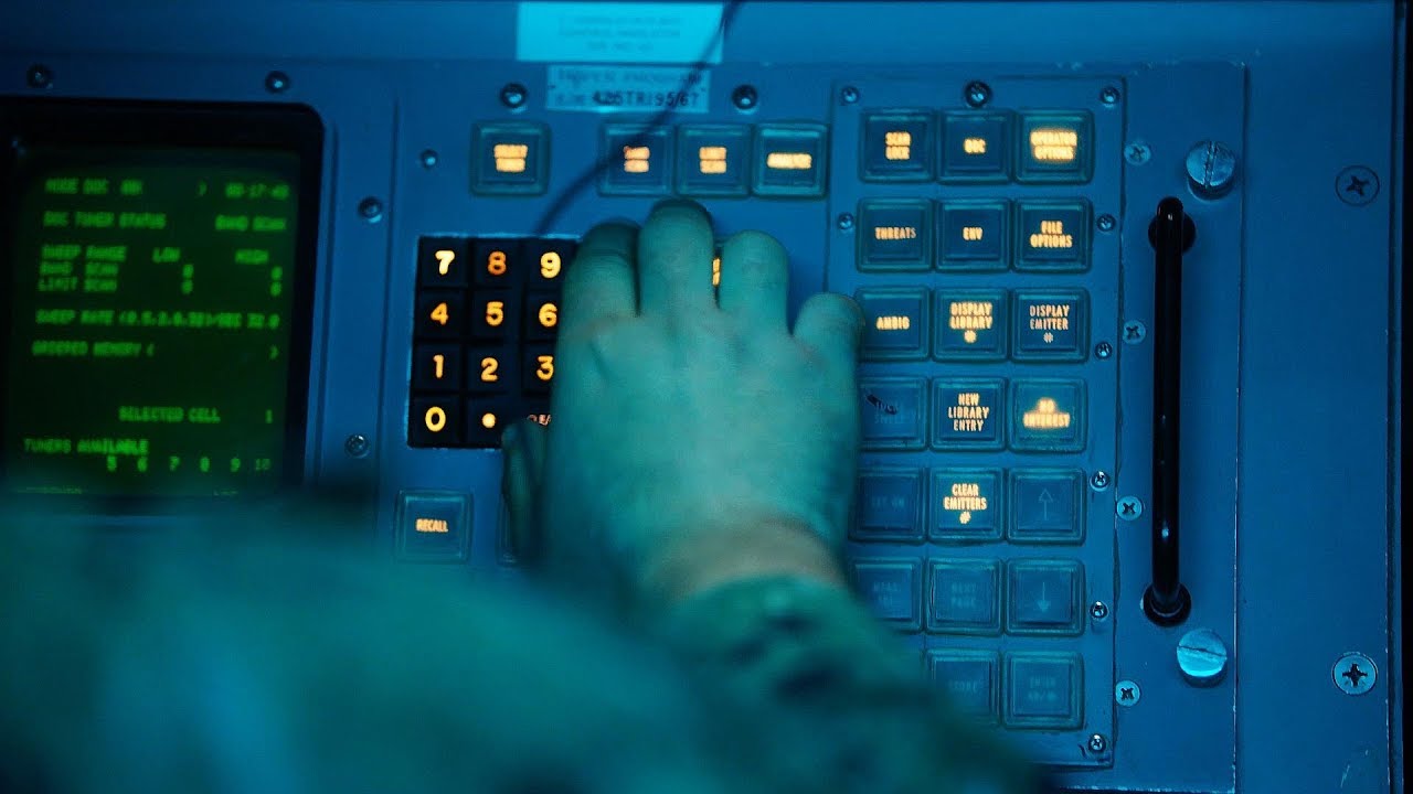 Navy Electronics Technician Navigation/Communication — ETV/ETR