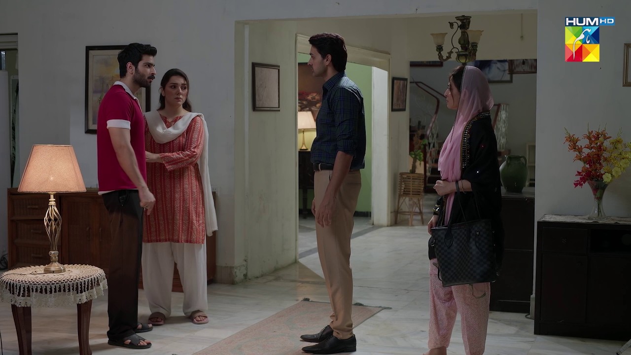 Phir Le Aaye Apni Badkirdar Biwi Ko Iss Ghar Mein...!! - Deewar - HUM TV