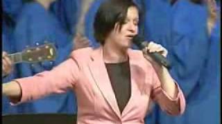 Crystal Lewis - My Redeemer Lives (Harvest Christian Fellowship Easter &#39;03)