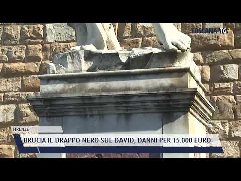 2022-03-12 FIRENZE - BRUCIA IL DRAPPO NERO SUL DAVID, DANNI PER 15.000 EURO