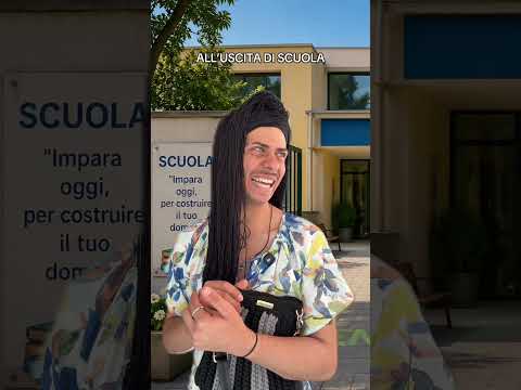 All’uscita di scuola #commedia #kevinegiovanna